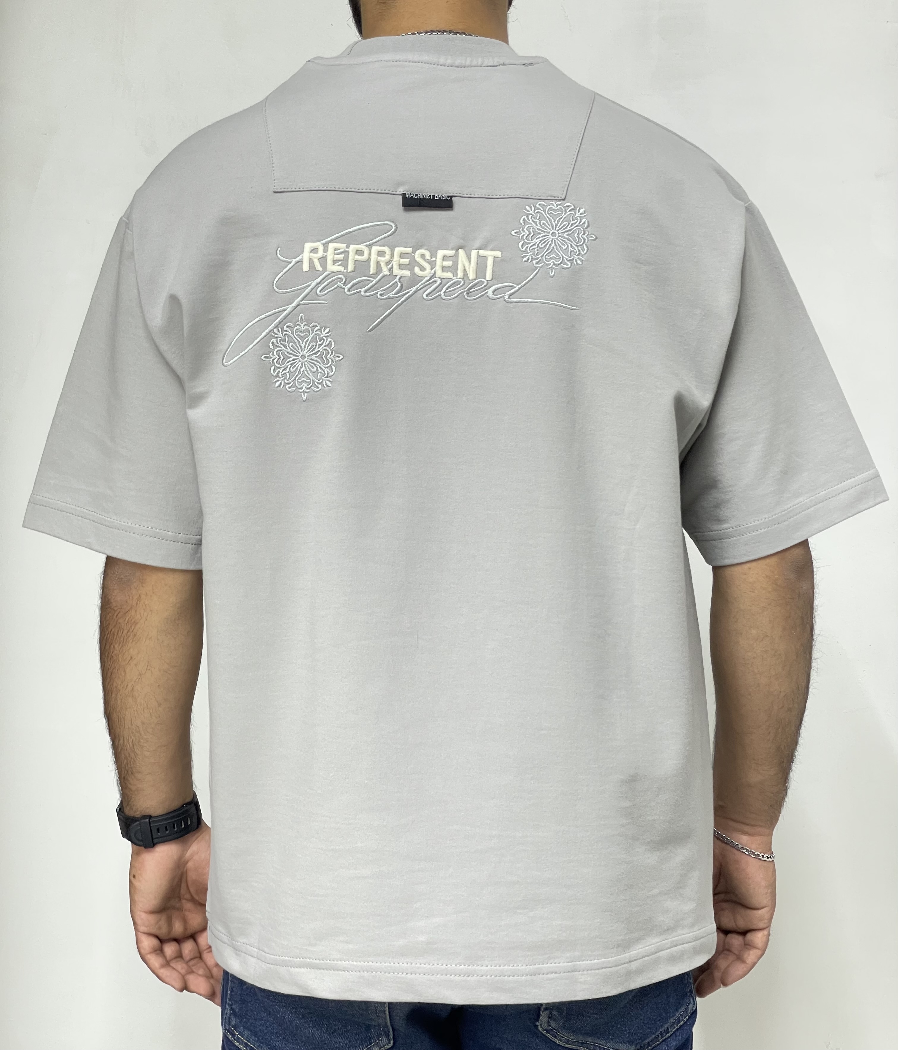 تیشرت Represent گلدوزی